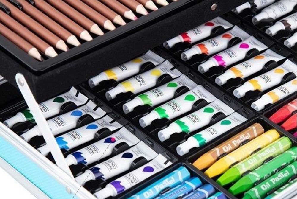 Дитячий набір для малювання в валізці "Единоріг" 145 предм Блакитний