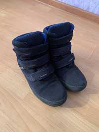 Зимние ботинки Bartek