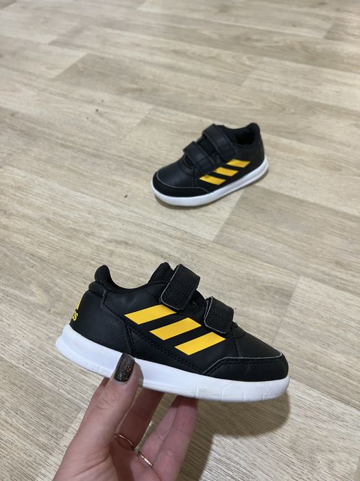 Кроссовки адидас,кеды adidas,хайтопы,для мальчика,для девочки,кросівки