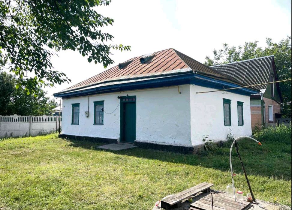 Будинок у тихому місці. ЄВідновлення