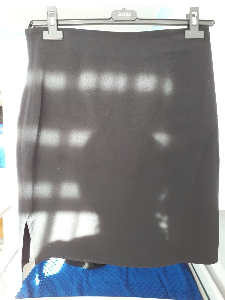 Krótka spódnica 42  przed kolano