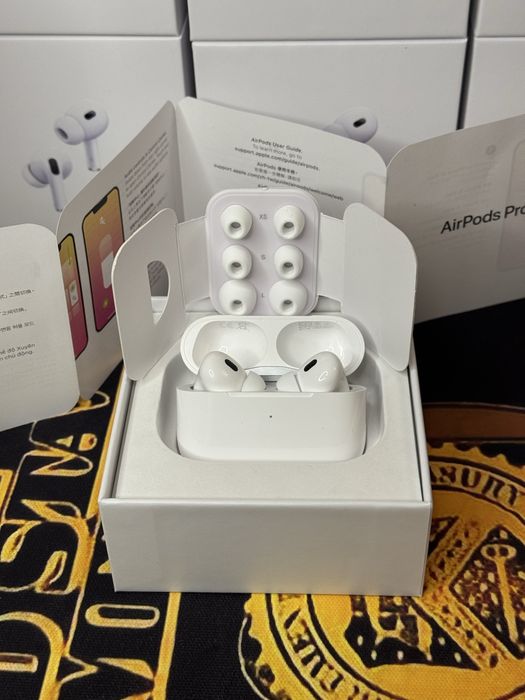 Навушники Apple Airpods Pro 2 з активним шумозаглушенням