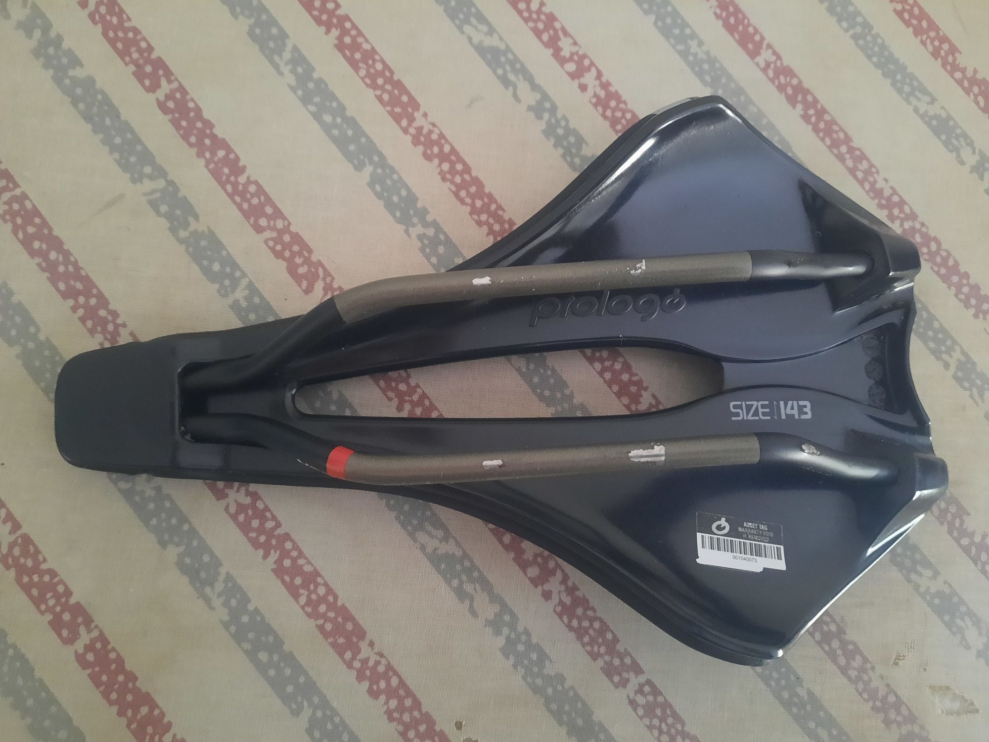 SELIM PROLOGO DIMENSION 143 Tirox