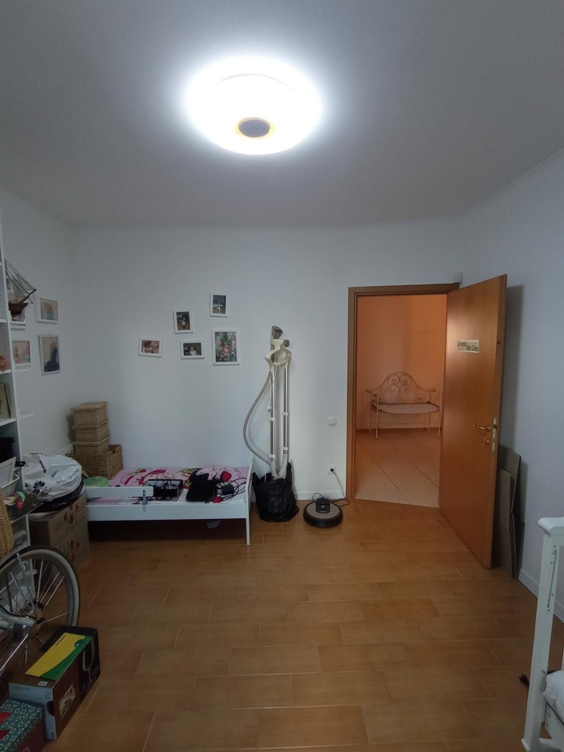 Продам 3- ком. ул. Маршала Говорова в р-не парка Победы(995-959)