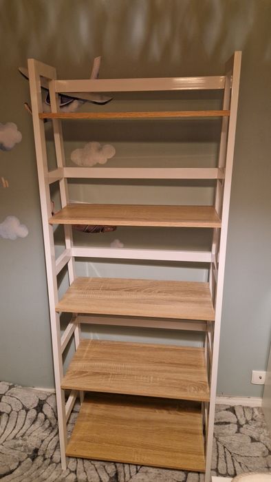 Regal Tower Dąb Black Red White