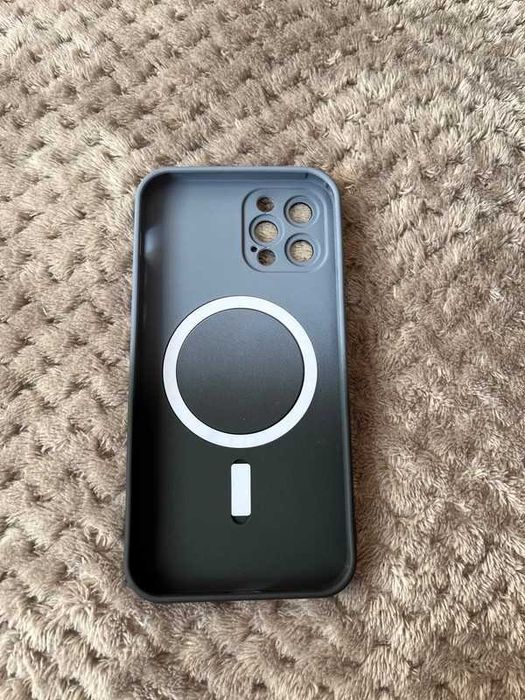 Etui na telefon iPhone 12 Pro / szkło LCD/ ochrona kamery