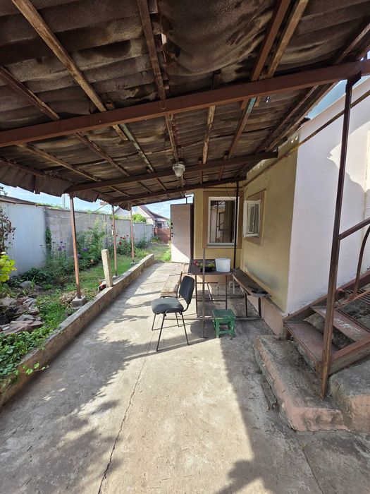 Продаж будинку біля 28 школи