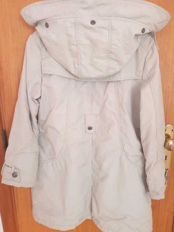 Gabardine com carapuço