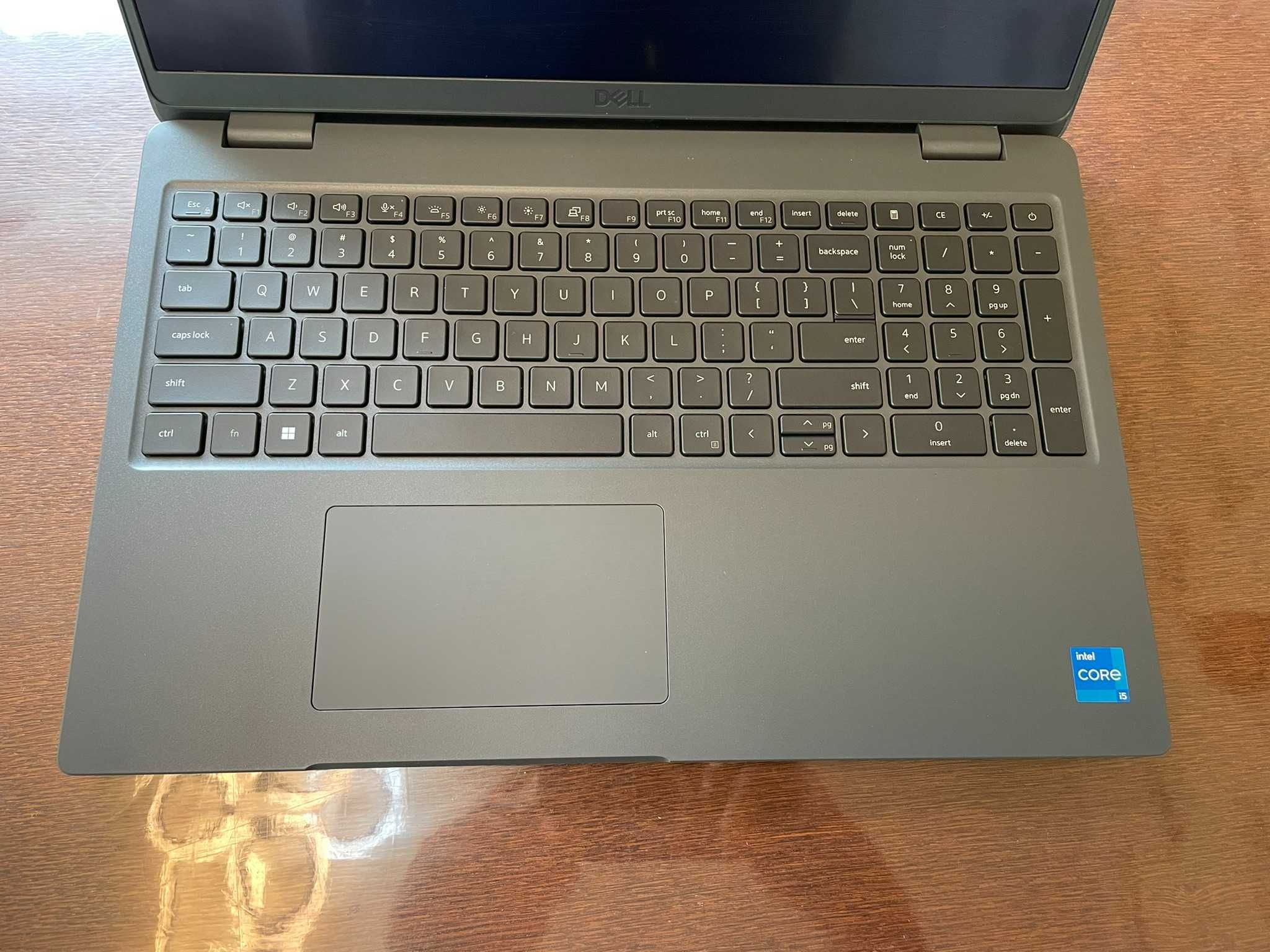 Ноутбук 15" FHD Dell Latitude 3540 (I7-1355U/16/SSD 256/Iris Xe)