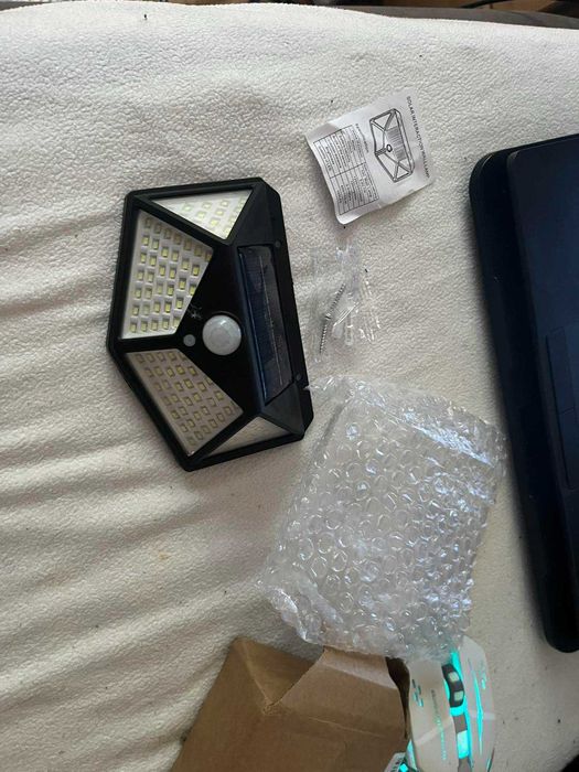 уличный фонарь 100leD с датчиком движения! 10 ват 600люмен