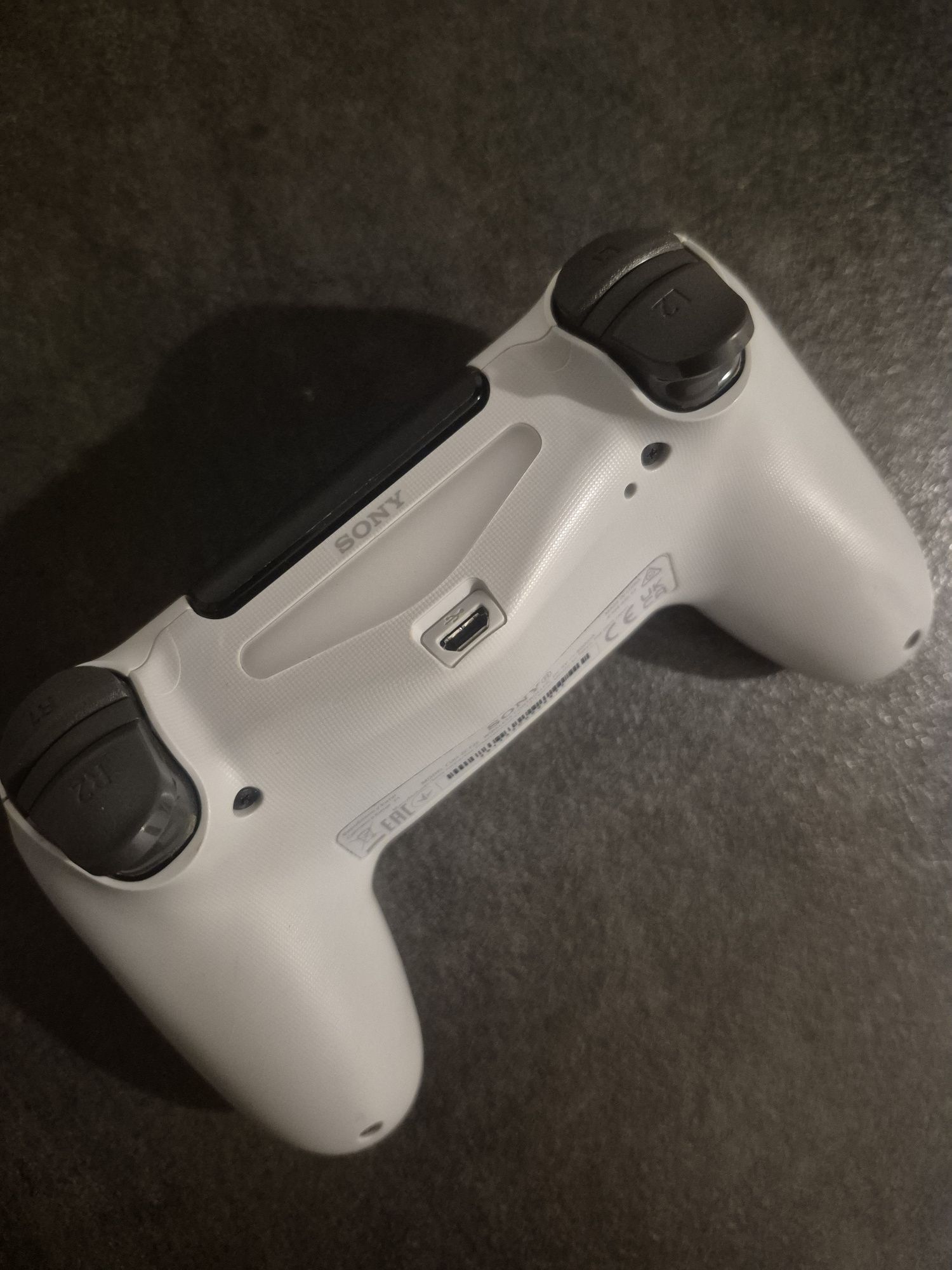 Pad dualshock do PS4 biały oryginalny, model ZCT2E