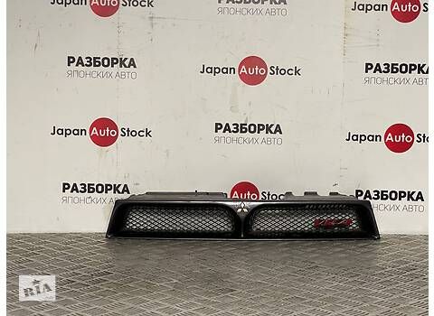 Решітка радіаторна Mitsubishi Galant, рік 1997-2002