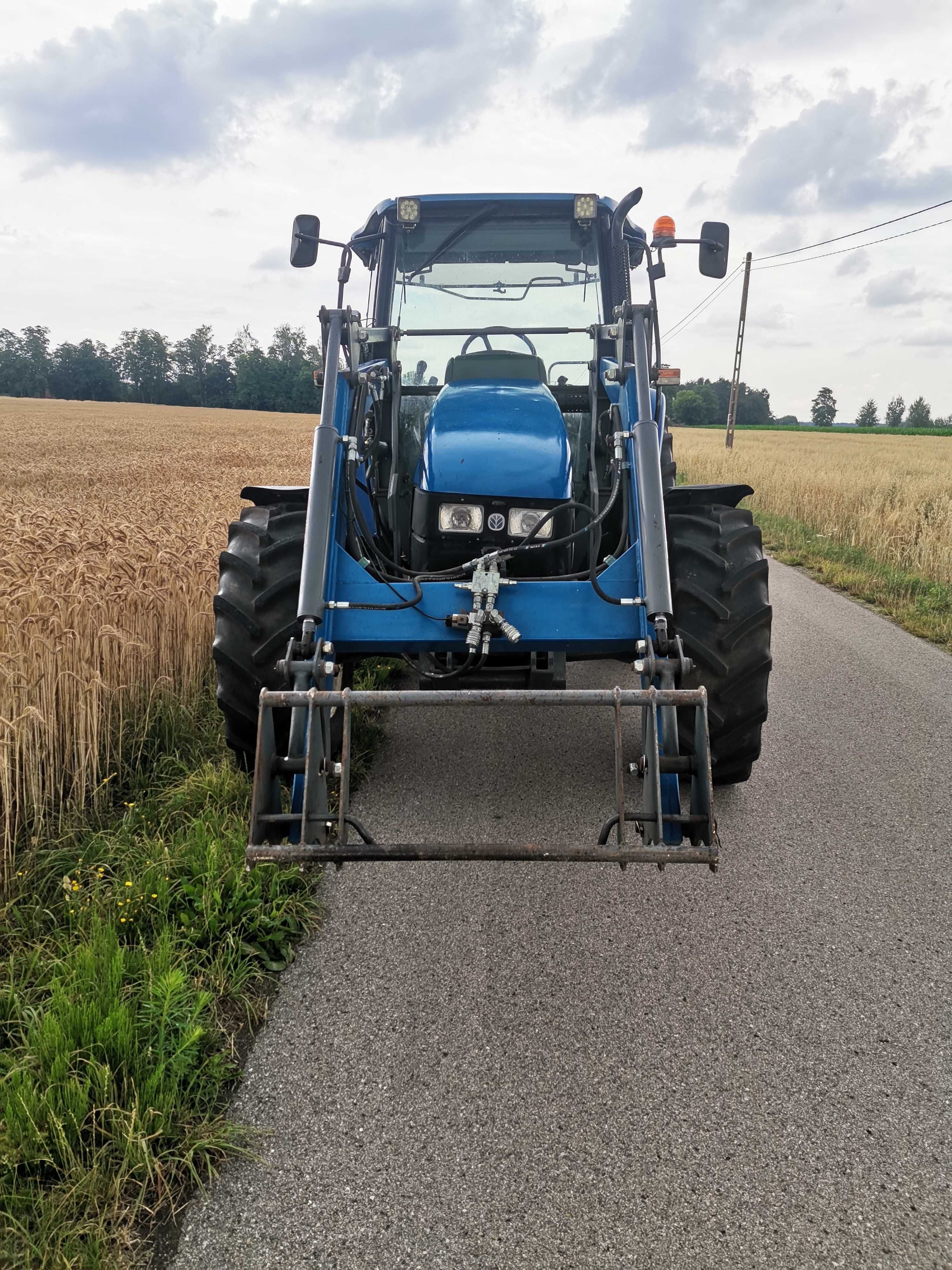 Ciągnik New Holland  Tur
