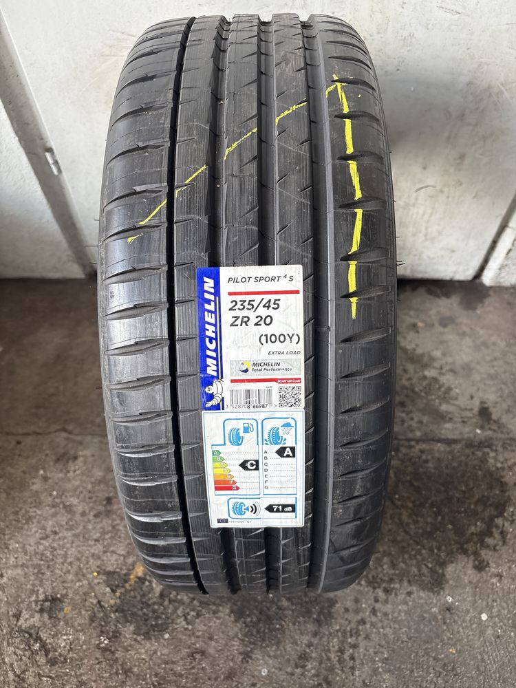 2x Opony Michelin Pilot Sport 4s 235/45ZR/20 100Y