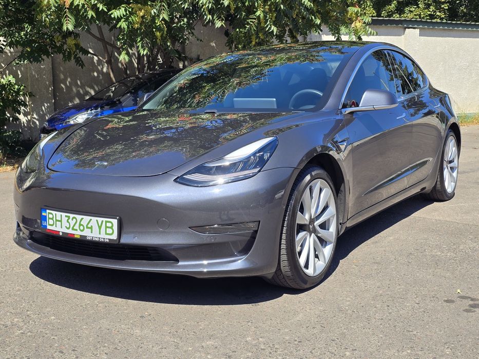 Tesla Model 3 Long Range AWD 2020 рік 450км запас ходу