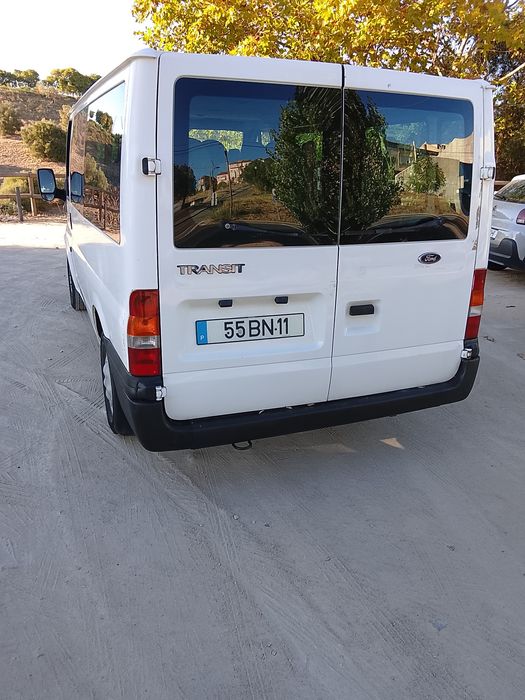 Vendo Ford Transit em perfeitas condições