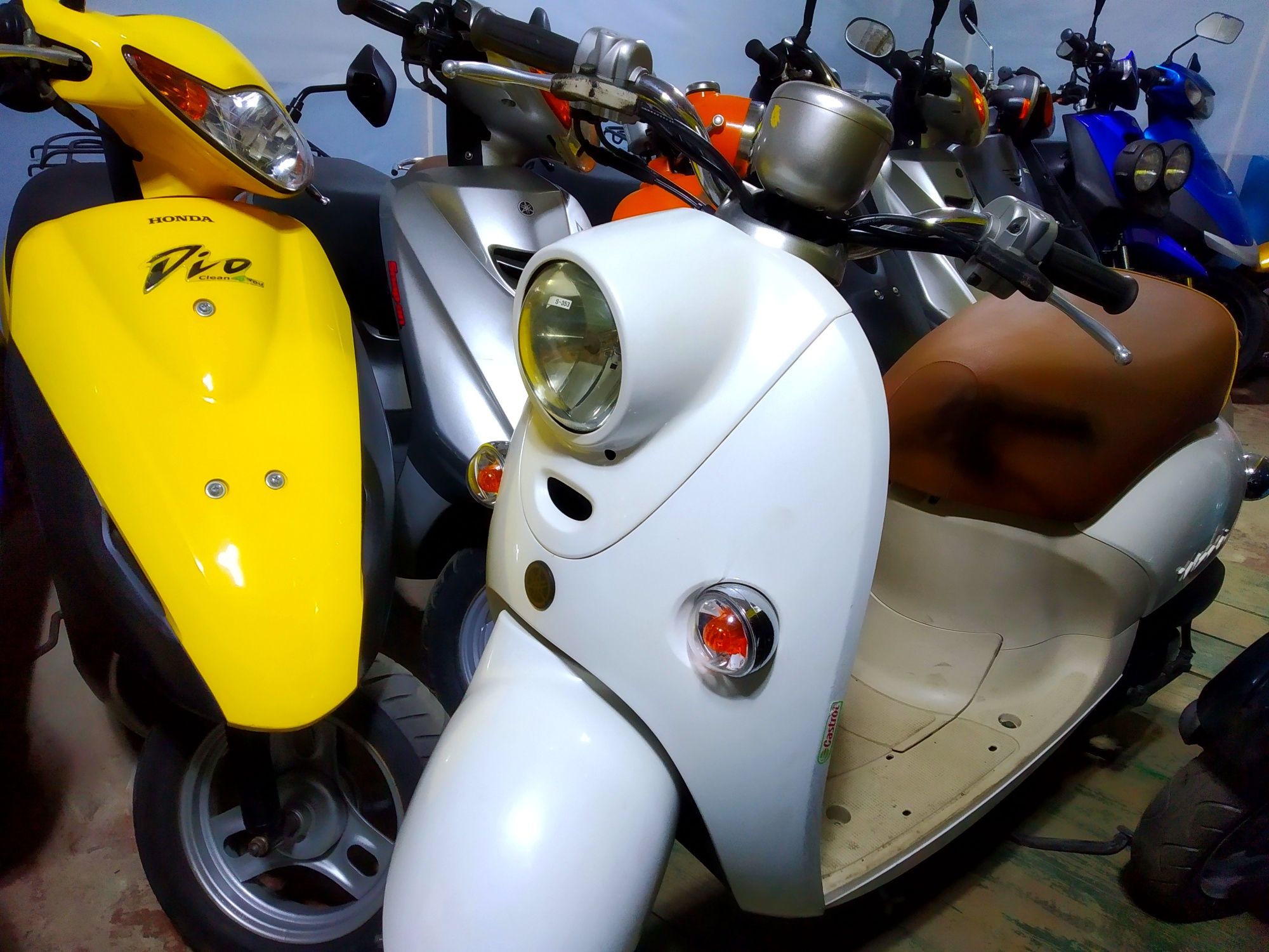 Honda Dio 27 silver БЕЗ ПРОБЕГА мопед скутер из Японии купить