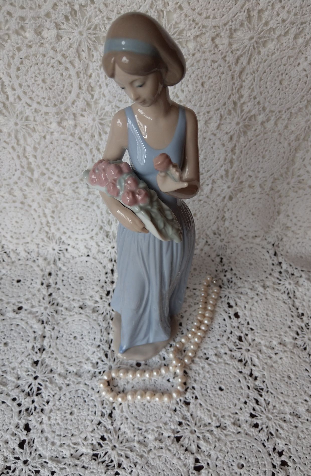 Cudna Lladro Nao Kolekcjonerska Figurka Porcelanowa vintage kwiaty