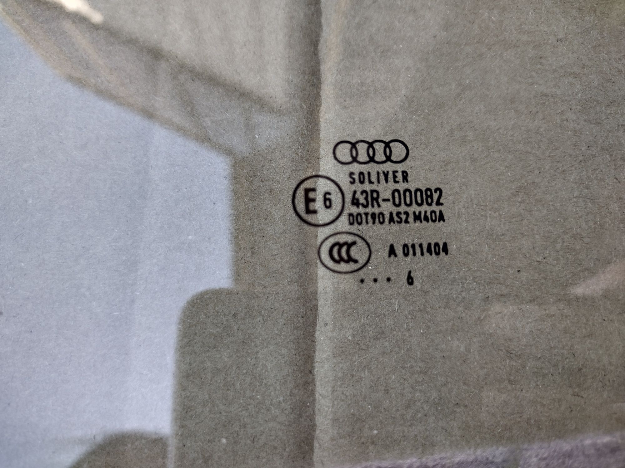 Szyba lewa przednia Audi  A5 S5 coupe