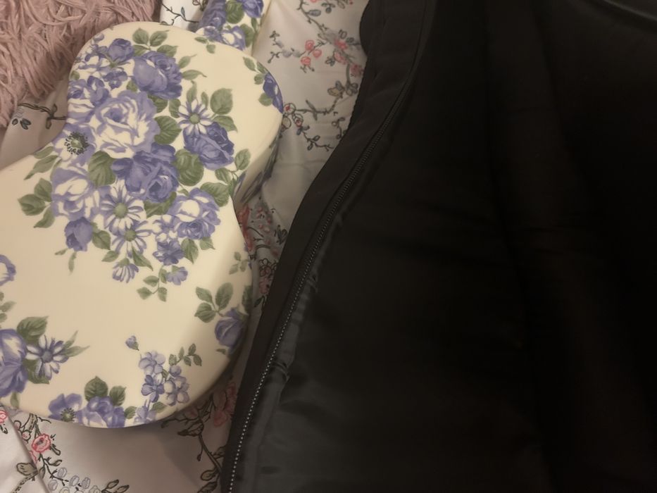 Ukulele wraz z futeralem