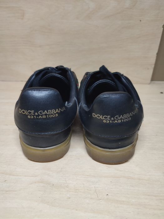 Кроссовки Dolce&Gabbana

HP-FA-8m-F3-carousel-SS24m-img-thron

HP-FA-8