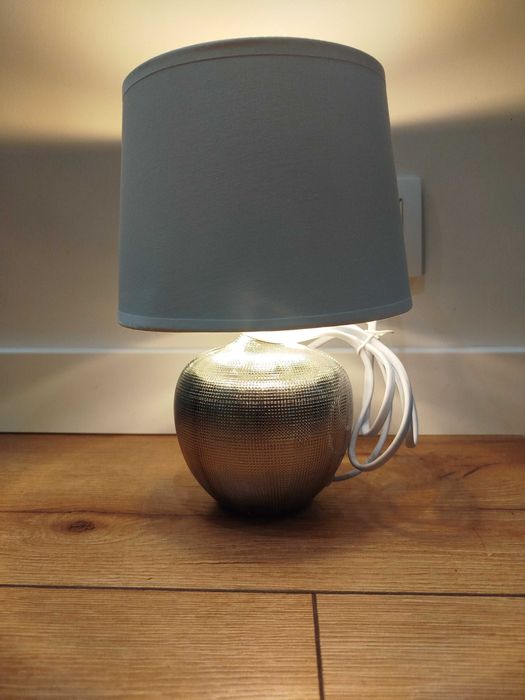 Lampka nocna ceramiczna nowoczesna Luxor 18 biały / srebrny Reality
