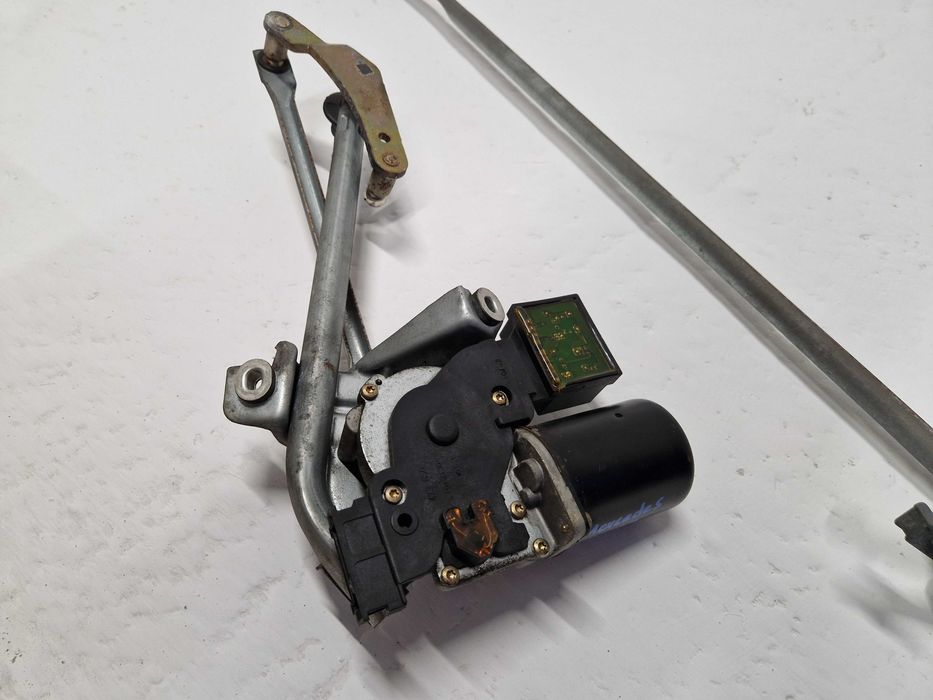 Przedni Przód Mechanizm Silniczek Wycieraczek Europa Mercedes VANEO Eu