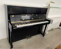 Piękne czarne pianino Astor