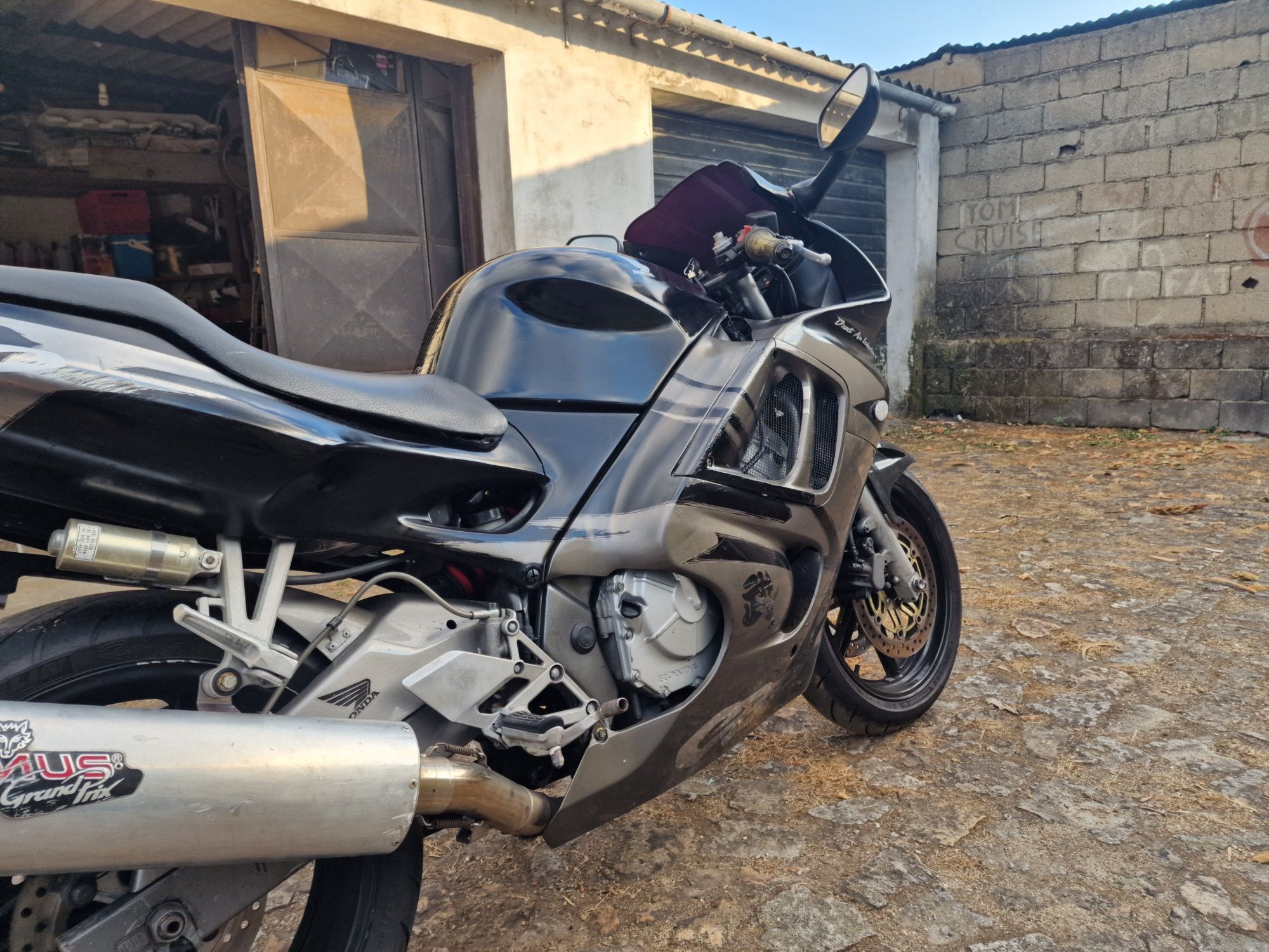 Honda CBR 600 do ano de 98