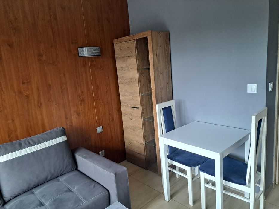 Słoneczna i przytulna kawalerka obok CH FORUM