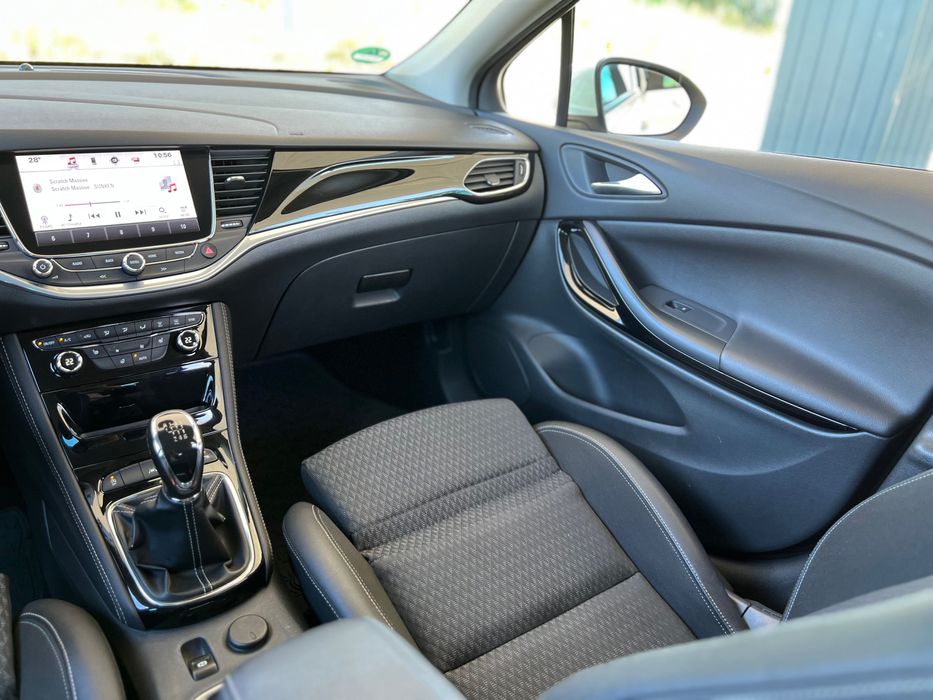 Опель Астра К 2017