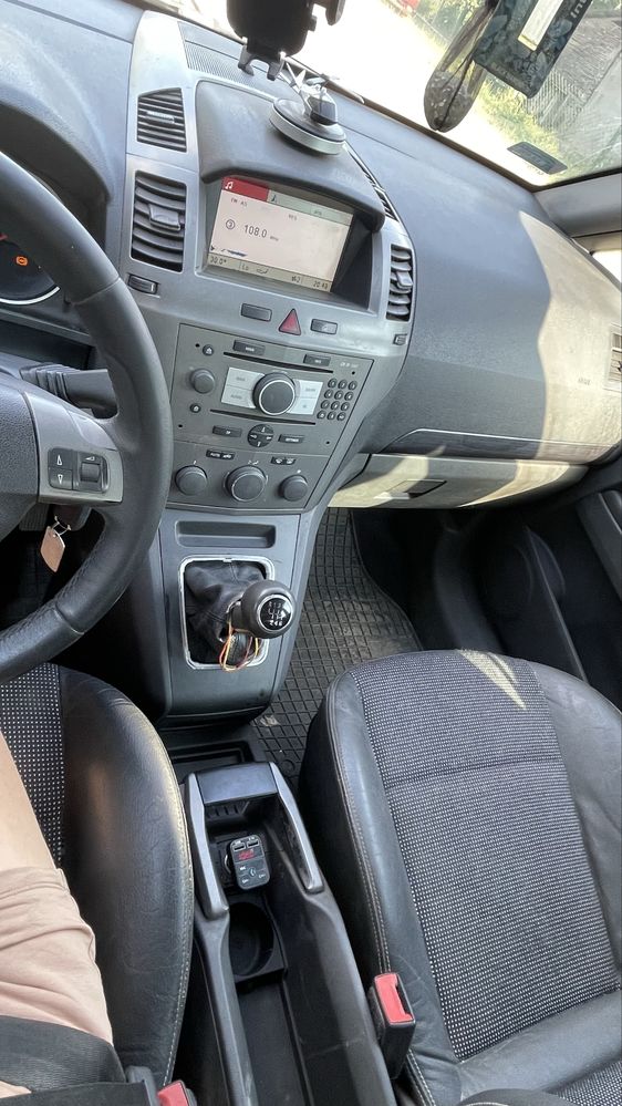 Авто Opel Zafira B 2005р 7місць