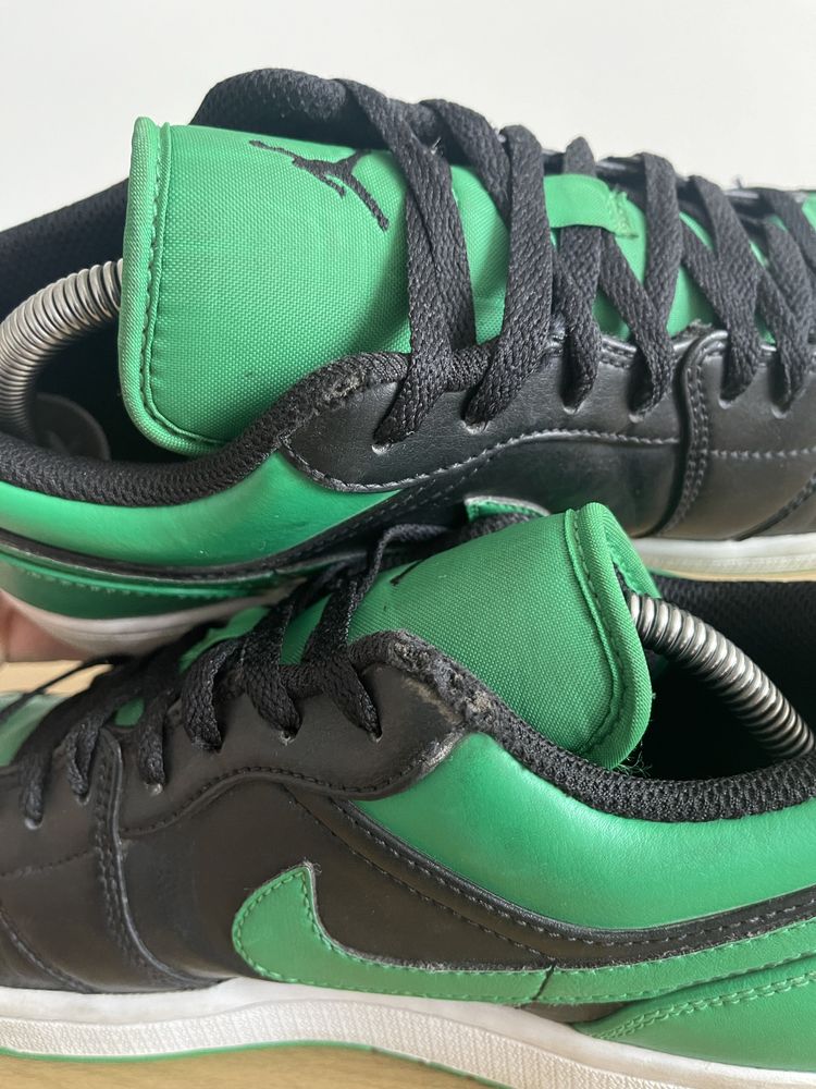 Jordan 1 Low Green/Black