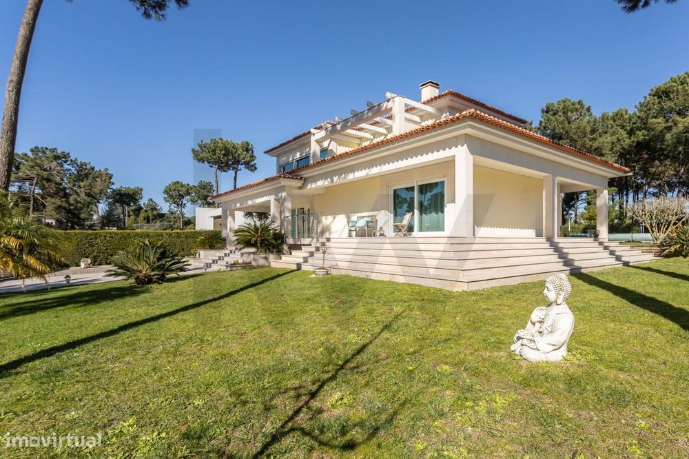 Moradia Tradicional T4