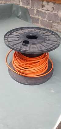 Kabel sieciowy kat6.