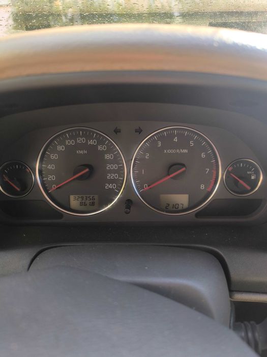 Volvo v40 Швеція