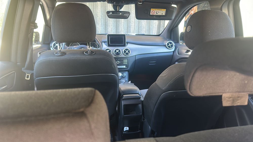 Mercedes B180 estimada