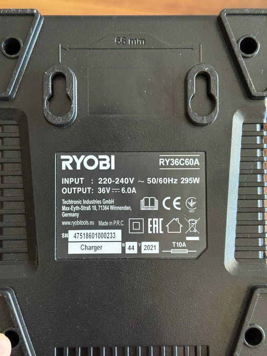 Паверстейшен акумуляторний інвертор RYOBI RY36BI1800A, АКБ на 5/12 Аг
