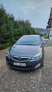 Opel Astra Opel Astra 4 Cosmo Sports Tourer 1.4 Turbo ECOTEC