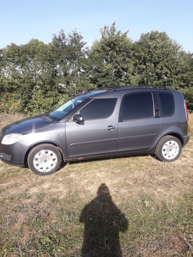 Продам Skoda Roomster 2008