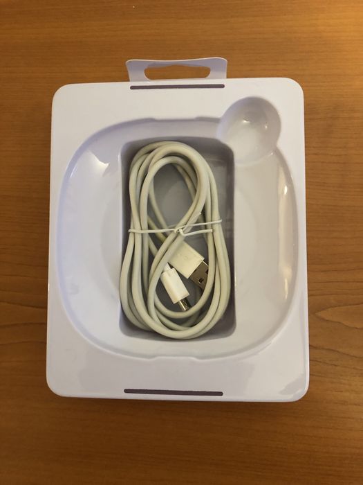 Зарядное устройство Belkin Qi Wireless Charging Pad (F8M747bt)