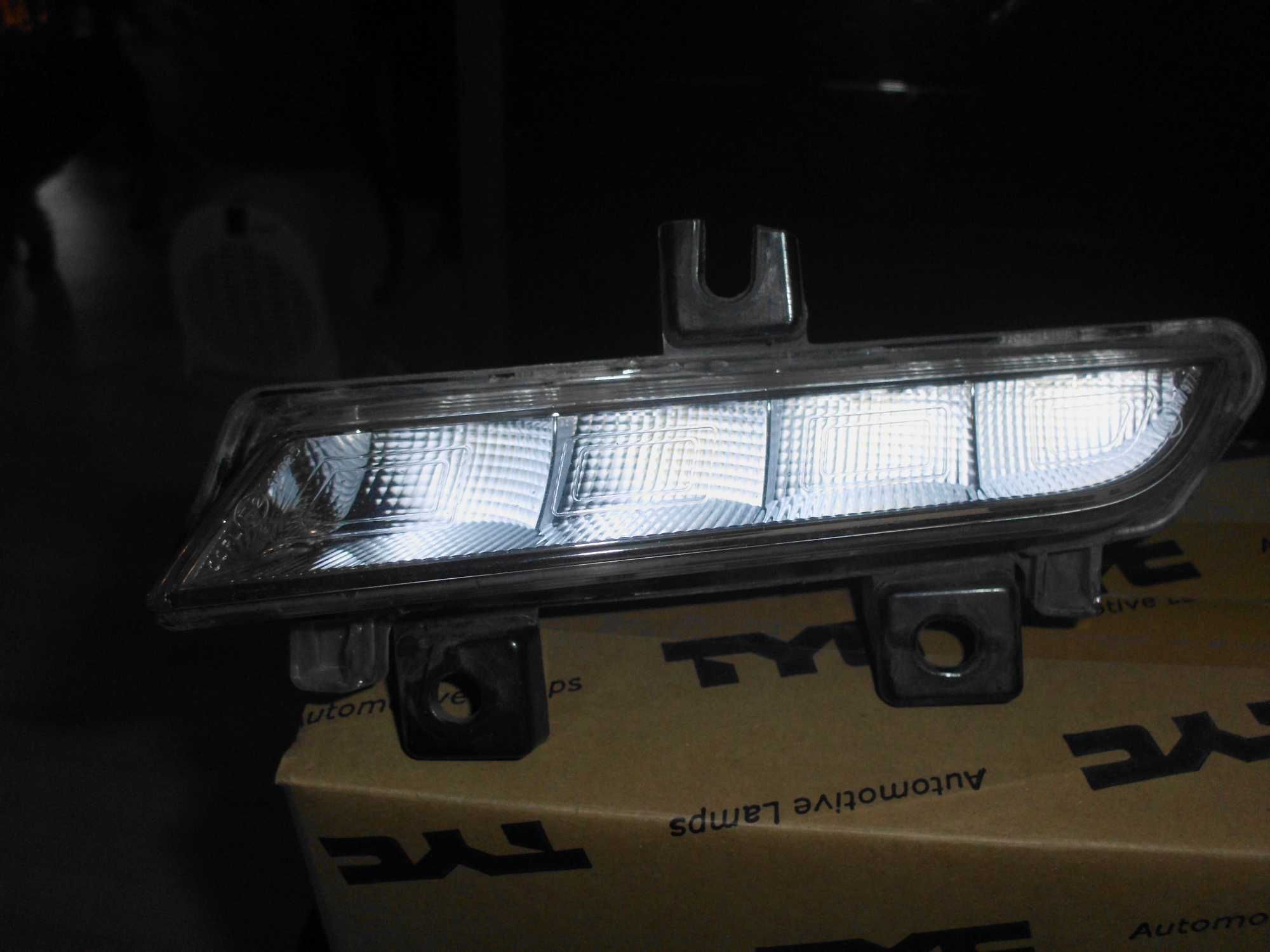 Renault Clio IV 4 Lft Światło DRL LAMPA LED PRAWA