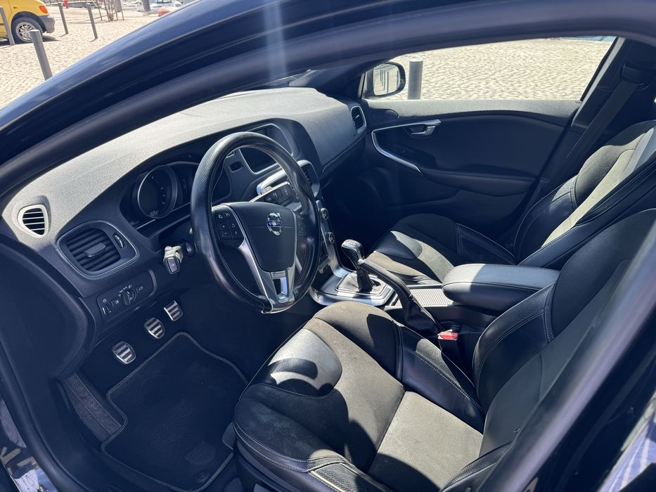 Volvo V40 2.0 D2 R-design 2015