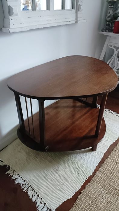 Stolik drewniany pomocnik