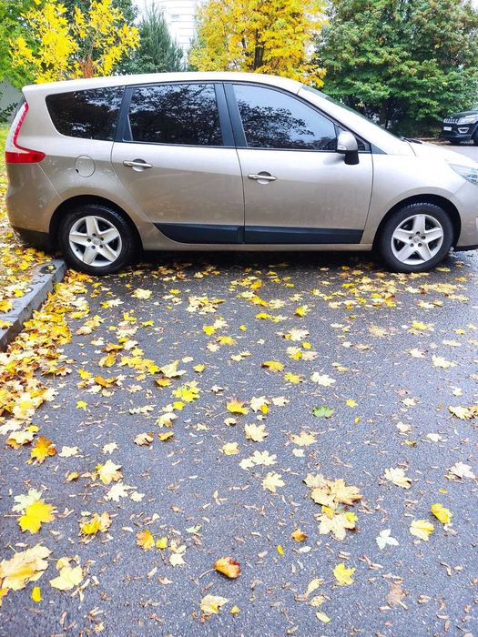 Рено гранд сценік 3