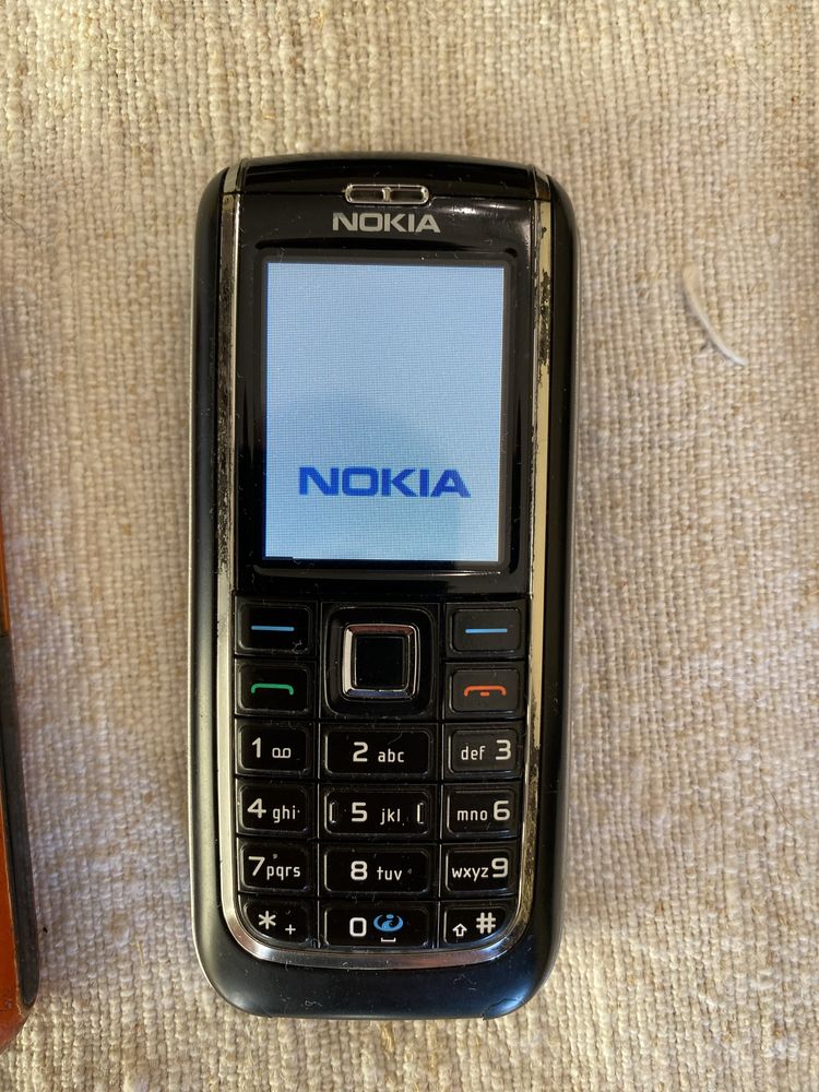 5 Telemoveis (Nokia, Samsung)
