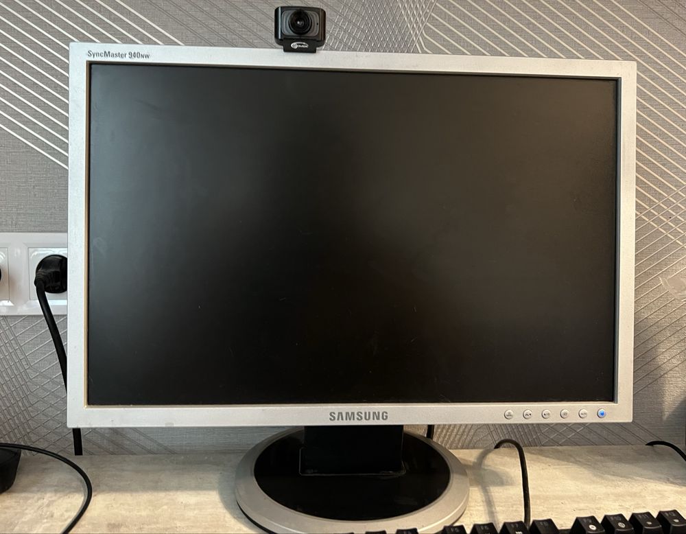 Монітор Samsung SyncMaster 940 NW