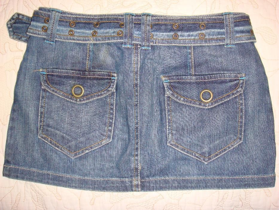 Короткая джинсовая юбка для Вашей школьницы.