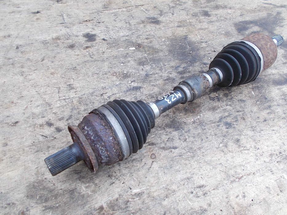 mazda 3 04r 1.6 td półoś lewa przegub manual