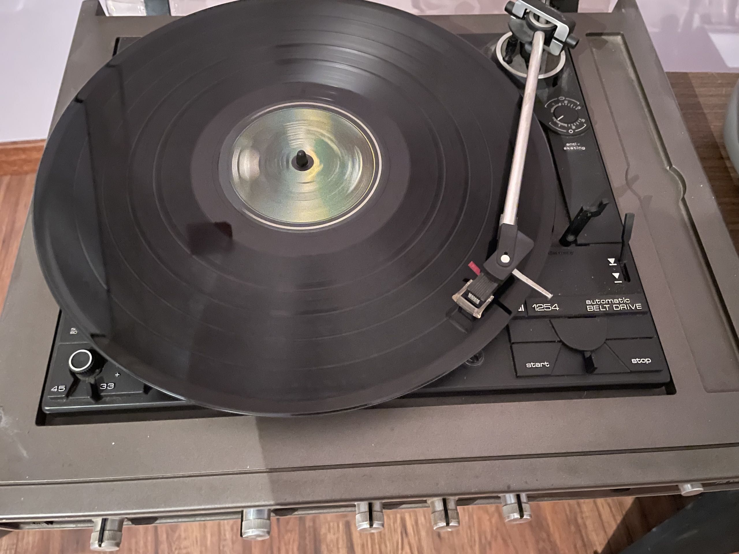 Gramofon Dual ze wzmacniaczem HS-132 super stan + kolumny DUAL CL144